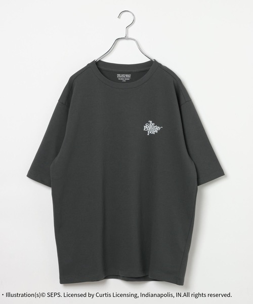 GLOBAL WORK(グローバルワーク)の「【The Saturday Evening Post】マイニチタキノウクルーTシャツ/1055053(Tシャツ/カットソー・メンズ・ホワイト/ブラック/チャコールグレー/オフホワイト・LARGE/SMALL/MEDIUM/X-LARGE)」の4枚目の写真