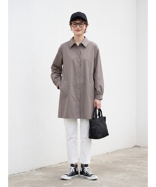Sew loop（ソーループ）の「後タック長袖チュニックシャツジャケット・シャカシャカ素材ポケット付き（ナイロンジャケット・レディース・アイボリー/モカ/ブラック・M）」の19枚目の写真