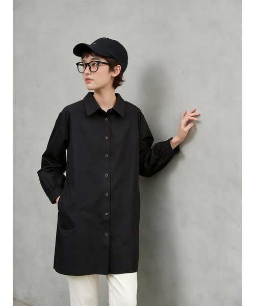 Sew loop（ソーループ）の「後タック長袖チュニックシャツジャケット・シャカシャカ素材ポケット付き（ナイロンジャケット・レディース・アイボリー/モカ/ブラック・M）」の7枚目の写真