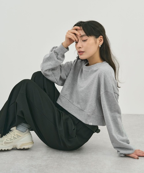 STELLA FISH(ステラフィッシュ)の「ショート丈スウェット(スウェット・レディース・レッド/杢グレー/チャコールグレー・FREE)」の5枚目の写真