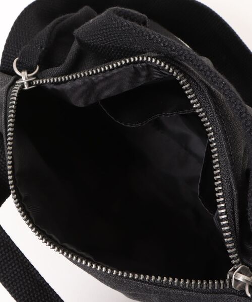 Dickies(ディッキーズ)の「DK TOUGH OUT MINI DUFFLE BAG(ボストンバッグ・メンズ・ブラック/ブラウン/ベージュ/カーキ・FREE)」の7枚目の写真
