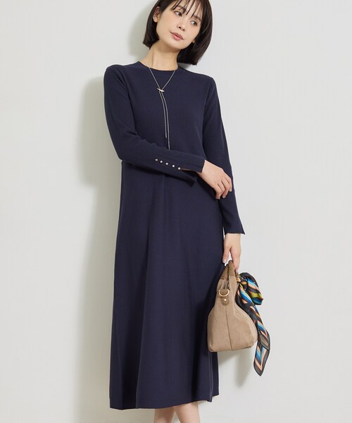 INDIVI（インディヴィ）の「【一着でコーデ完成！】ニットコンビ 美スタイルワンピース（ワンピース・レディース・ブラウン系/ブラック/ネイビー系4・38/05/40）」の3枚目の写真