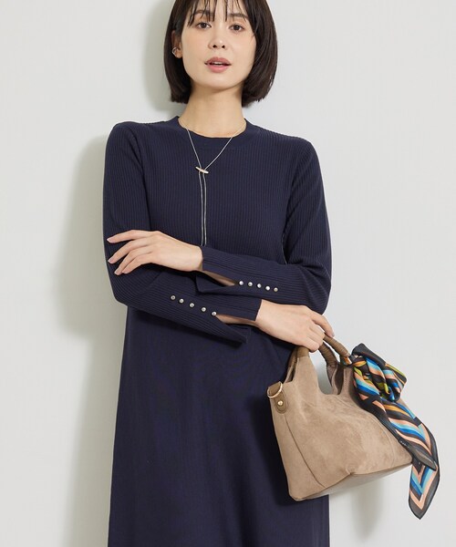 INDIVI（インディヴィ）の「【一着でコーデ完成！】ニットコンビ 美スタイルワンピース（ワンピース・レディース・ブラウン系/ブラック/ネイビー系4・38/05/40）」の8枚目の写真
