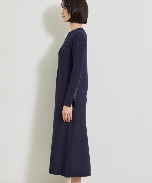 INDIVI（インディヴィ）の「【一着でコーデ完成！】ニットコンビ 美スタイルワンピース（ワンピース・レディース・ブラウン系/ブラック/ネイビー系4・38/05/40）」の13枚目の写真