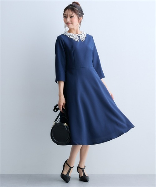 7days Life Styling(セブンデイズライフスタイリング)の「レース襟ウエスト切替フレアワンピース(ワンピース・レディース・ブラック/ネイビー・M/L/LL/3L/S)」の3枚目の写真