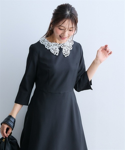 7days Life Styling(セブンデイズライフスタイリング)の「レース襟ウエスト切替フレアワンピース(ワンピース・レディース・ブラック/ネイビー・M/L/LL/3L/S)」の6枚目の写真