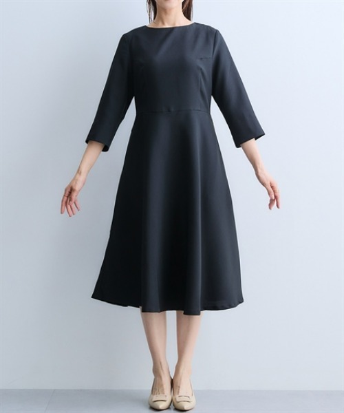 7days Life Styling(セブンデイズライフスタイリング)の「レース襟ウエスト切替フレアワンピース(ワンピース・レディース・ブラック/ネイビー・M/L/LL/3L/S)」の11枚目の写真