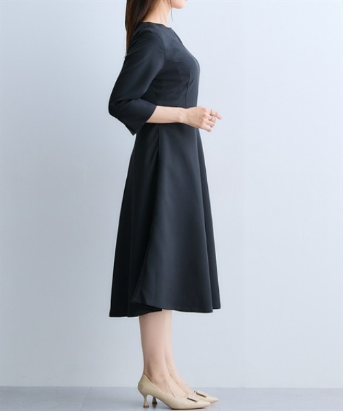 7days Life Styling(セブンデイズライフスタイリング)の「レース襟ウエスト切替フレアワンピース(ワンピース・レディース・ブラック/ネイビー・M/L/LL/3L/S)」の12枚目の写真