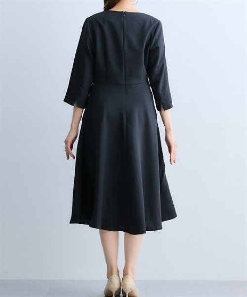 7days Life Styling(セブンデイズライフスタイリング)の「レース襟ウエスト切替フレアワンピース(ワンピース・レディース・ブラック/ネイビー・M/L/LL/3L/S)」の13枚目の写真