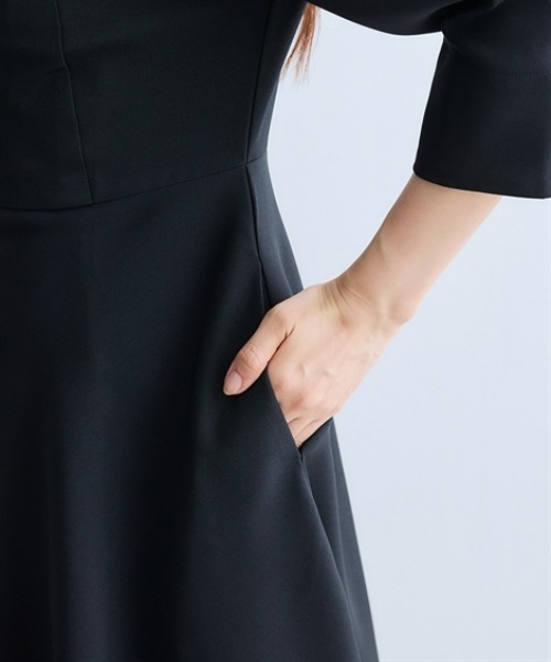 7days Life Styling(セブンデイズライフスタイリング)の「レース襟ウエスト切替フレアワンピース(ワンピース・レディース・ブラック/ネイビー・M/L/LL/3L/S)」の19枚目の写真