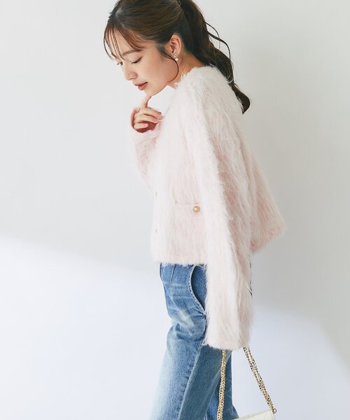 La boutique BonBon(ラブティックボンボン)の「【最強愛されニット】FUR加工ジャケットカーディガン(カーディガン/ボレロ・レディース・ピンク/サックスブルー・FREE)」の12枚目の写真