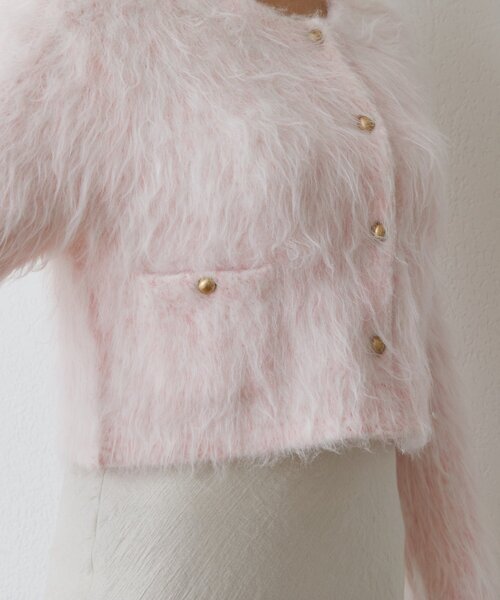 La boutique BonBon(ラブティックボンボン)の「【最強愛されニット】FUR加工ジャケットカーディガン(カーディガン/ボレロ・レディース・ピンク/サックスブルー・FREE)」の4枚目の写真