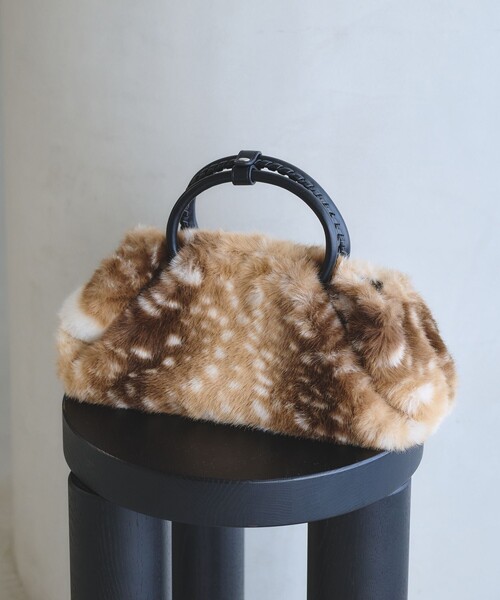 BEAUTY&YOUTH UNITED ARROWS(ビューティーアンドユースユナイテッドアローズ)の「ファーライク 2WAY スクエア トートバッグ(ショルダーバッグ・レディース・ベージュ/その他2/その他1・FREE)」の3枚目の写真