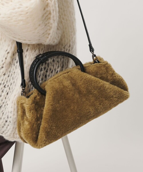 BEAUTY&YOUTH UNITED ARROWS(ビューティーアンドユースユナイテッドアローズ)の「ファーライク 2WAY スクエア トートバッグ(ショルダーバッグ・レディース・ベージュ/その他2/その他1・FREE)」の2枚目の写真