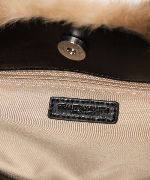 BEAUTY&YOUTH UNITED ARROWS(ビューティーアンドユースユナイテッドアローズ)の「ファーライク 2WAY スクエア トートバッグ(ショルダーバッグ・レディース・ベージュ/その他2/その他1・FREE)」の17枚目の写真