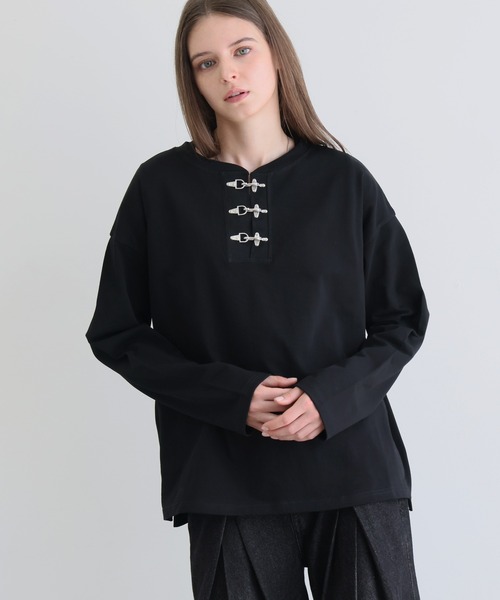 ELLUV(エルブ)の「【ELLUV/エルヴ】ファインコットン ファイヤーマンバックルヘンリーネックロンT(Tシャツ/カットソー・メンズ・ホワイト/ブラック・S/M/L)」の16枚目の写真