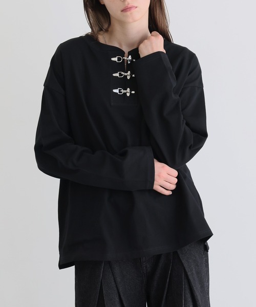 ELLUV(エルブ)の「【ELLUV/エルヴ】ファインコットン ファイヤーマンバックルヘンリーネックロンT(Tシャツ/カットソー・メンズ・ホワイト/ブラック・S/M/L)」の20枚目の写真