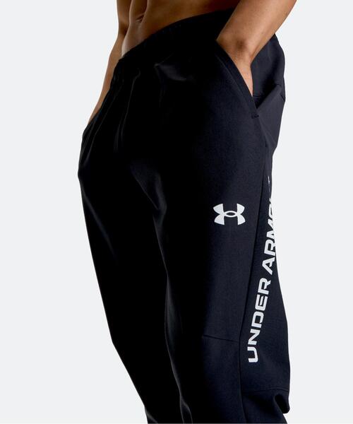 UNDER ARMOUR(アンダーアーマー)の「UAブラッシュドウーブン パンツ(トレーニング/メンズ)(その他パンツ・メンズ・ブラック系その他・L/3XL/XL/S/2XL/M)」の4枚目の写真