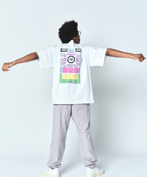 reversal.dogi.design.works(リバーサル・ドーギ・デザイン・ワークス)の「<reversal/リバーサル>rvddw HALL SEATING CHART COTTON TEE(Tシャツ/カットソー・メンズ・ホワイト/ブラック・L/M/XL)」の8枚目の写真