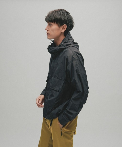 karrimor(カリマー)の「TC short Mt parka(マウンテンパーカー・メンズ・ブラック/グレー系・S/M/L)」の14枚目の写真