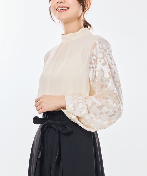 NARACAMICIE(ナラカミーチェ)の「【NARACAMICIE】幾何ジャガードドッキング長袖プルオーバー(シャツ/ブラウス・レディース・ブラック/ホワイト・M/XL/L)」の3枚目の写真