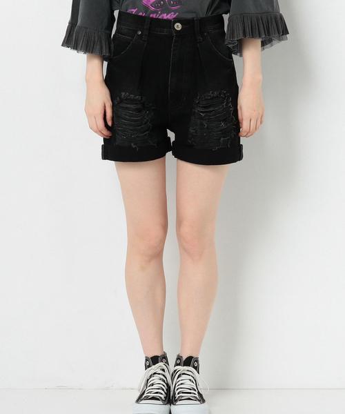 Another Edition（アナザーエディション）の「ダメージブラックデニムショートパンツ/AEBC DAMAGE BLK/DNM SRT◆（デニムパンツ・レディース・ブラック・SMALL/MEDIUM）」の2枚目の写真