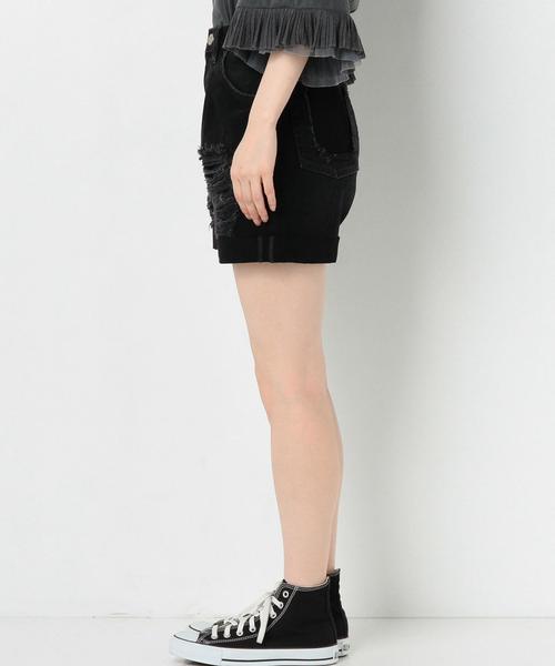 Another Edition（アナザーエディション）の「ダメージブラックデニムショートパンツ/AEBC DAMAGE BLK/DNM SRT◆（デニムパンツ・レディース・ブラック・SMALL/MEDIUM）」の3枚目の写真