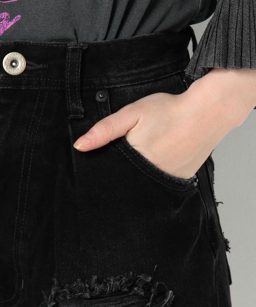 Another Edition（アナザーエディション）の「ダメージブラックデニムショートパンツ/AEBC DAMAGE BLK/DNM SRT◆（デニムパンツ・レディース・ブラック・SMALL/MEDIUM）」の7枚目の写真