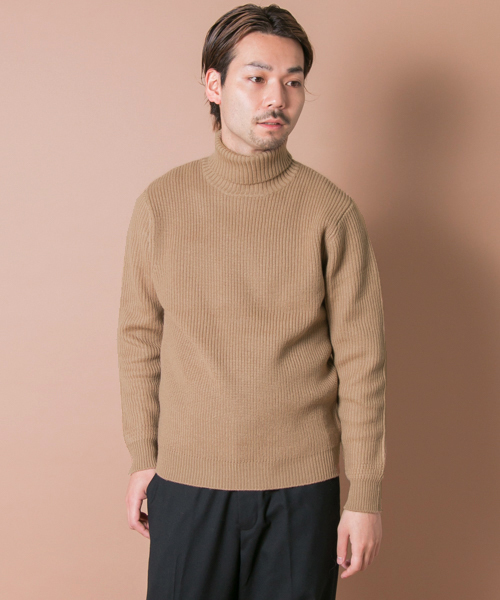 URBAN RESEARCH（アーバンリサーチ）の「UR ウール片畦タートルネック