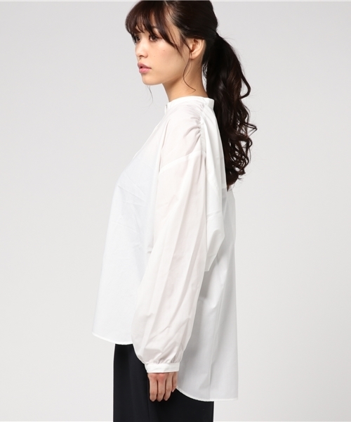 Denime(ドゥニーム)の「ボリュームスリーブシャツ(シャツ/ブラウス・レディース・ブルー/ホワイト・FREE)」の4枚目の写真