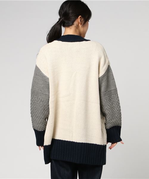 CUBE SUGAR(キューブシュガー)の「ウール混ケーブル柄切替カーディガン(カーディガン/ボレロ・レディース・ナチュラル/トップグレー/マスタード/ネイビー/マルチ・M)」の11枚目の写真