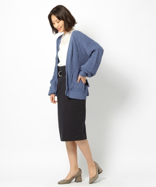 laboratory work（ラボラトリーワーク）の「アゼベルトつきカーデ（カーディガン/ボレロ・レディース・オフホワイト/ベージュ/インディゴブルー・MEDIUM）」の4枚目の写真