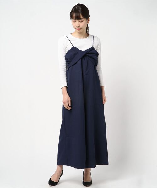 STYLEBLOCK（スタイルブロック）の「Eツイルサイドスリットキャミソールリボンデザインサロペット（サロペット/オーバーオール・レディース・ベージュ/グレー/ネイビー/ブラック・M）」の4枚目の写真