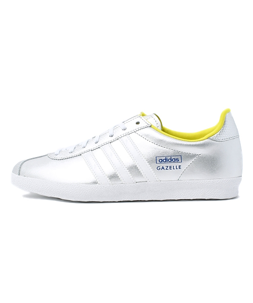 adidas Originals（アディダスオリジナルス）の「アディダス オリジナルス ガッツレー シルバー メタリック スネーク柄 adidas Originals GAZELLE OG W（スニーカー・レディース・シルバー・23cm/23.5cm/24cm/24.5cm）」の2枚目の写真