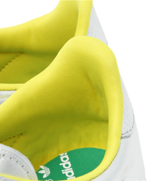 adidas Originals（アディダスオリジナルス）の「アディダス オリジナルス ガッツレー シルバー メタリック スネーク柄 adidas Originals GAZELLE OG W（スニーカー・レディース・シルバー・23cm/23.5cm/24cm/24.5cm）」の8枚目の写真