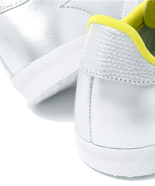 adidas Originals（アディダスオリジナルス）の「アディダス オリジナルス ガッツレー シルバー メタリック スネーク柄 adidas Originals GAZELLE OG W（スニーカー・レディース・シルバー・23cm/23.5cm/24cm/24.5cm）」の9枚目の写真