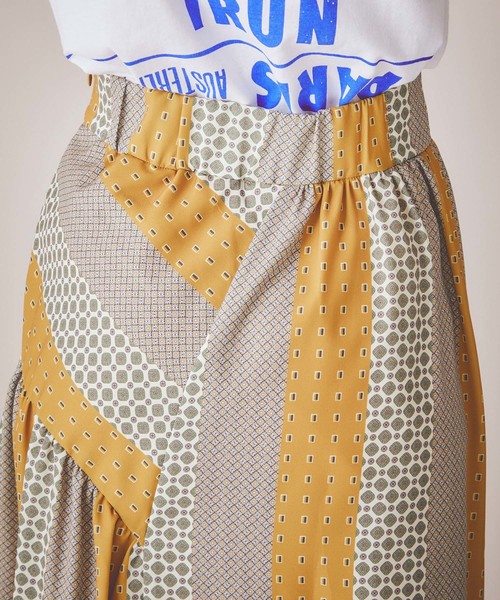 aquagirl(アクアガール)の「【aquagirl】パネル柄フレアミモレスカート(スカート・レディース・レッド/マスタード・FREE)」の4枚目の写真