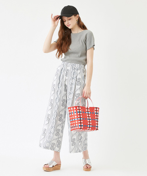 titivate(ティティベイト)の「エスニック柄リラックスワイドパンツ(その他パンツ・レディース・ホワイト/ブラック/ネイビー・S/M/L)」の6枚目の写真