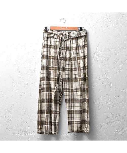 MinoriTY(マイノリティ)の「ベルト付き七分丈ワイドパンツ(その他パンツ・メンズ・ブラック/ブラック系その他/ベージュ系その他/チャコール・M/L)」の12枚目の写真