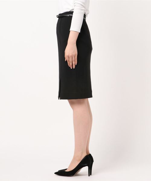 NARACAMICIE（ナラカミーチェ）の「ポンチベルト付タイトスカート（スカート・レディース・ブラック/ボルドー・SMALL/MEDIUM/LARGE）」の4枚目の写真