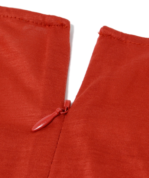 FIGARO Paris（フィガロパリ）の「◆レーヨンキュプラ天竺 ノースリーブフレアプルオーバー（Tシャツ/カットソー・レディース・ブラック/レッド・FREE）」の10枚目の写真