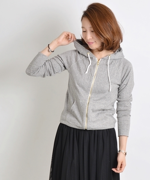 SHIPS for women(シップスフォーウィメン)の「コットンカシミヤ 裏毛ジップパーカ(パーカー・レディース・ホワイト/グレー/ネイビー・38/36)」の2枚目の写真