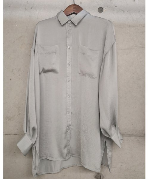 ulu(ウル)の「Vintage satin shirt(シャツ/ブラウス・レディース・グレー/ピンク/キャメル・FREE)」の7枚目の写真
