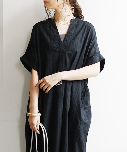 and it_（アンドイット）の「コットンドビースキッパーワンピース（ワンピース・レディース・グレー/グリーン/ブラック/アイボリー/ブラウン・M/L）」の22枚目の写真