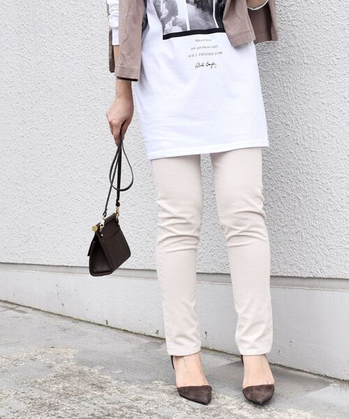 SHIPS（シップス）の「【WEB限定】テーパードコーデュロイパンツ◆（その他パンツ・レディース・ベージュ/オフホワイト/グリーン/ダークグレー/ブルー/ブラック・SMALL/MEDIUM/LARGE/X-SMALL）」の8枚目の写真