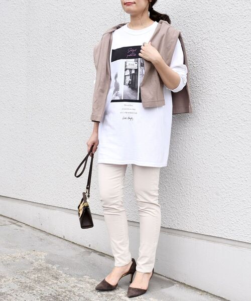 SHIPS（シップス）の「【WEB限定】テーパードコーデュロイパンツ◆（その他パンツ・レディース・ベージュ/オフホワイト/グリーン/ダークグレー/ブルー/ブラック・SMALL/MEDIUM/LARGE/X-SMALL）」の10枚目の写真