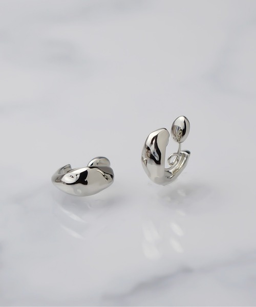 petitcro（プティクロ）の「＊petitcro＊　Glossyミニフープ　ノンホールピアス／イヤリング（イヤリング・レディース・その他1/その他2/その他3/その他4/その他5/その他6/その他7/その他8・ONE SIZE）」の3枚目の写真