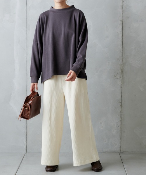 PUAL CE CIN(ピュアルセシン)の「モックネックプルオーバー(Tシャツ/カットソー・レディース・アイボリー/チャコール/ベージュ/グレイッシュベージュ・FREE)」の7枚目の写真