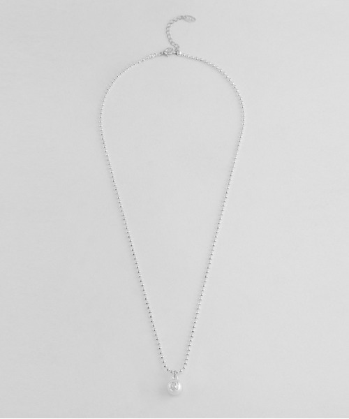 NONENON(ノンノン)の「【NONENON】BILLIARD BALL LOGO NECKLACE / ノンノン ビリヤード ボール ロゴ ネックレス(ネックレス・メンズ・シルバー/ゴールド・SMALL/MEDIUM/LARGE)」の8枚目の写真