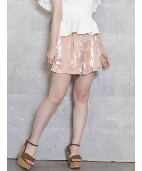 dazzlin（ダズリン）の「レザーライクリボンショートパンツ（その他パンツ・レディース・アイボリー/オレンジ/グリーン/パープル/ブラウン/ベージュ・SMALL/MEDIUM）」の6枚目の写真